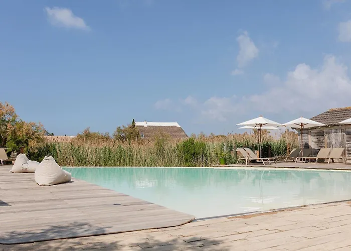 Hotel Restaurant Les Arnelles