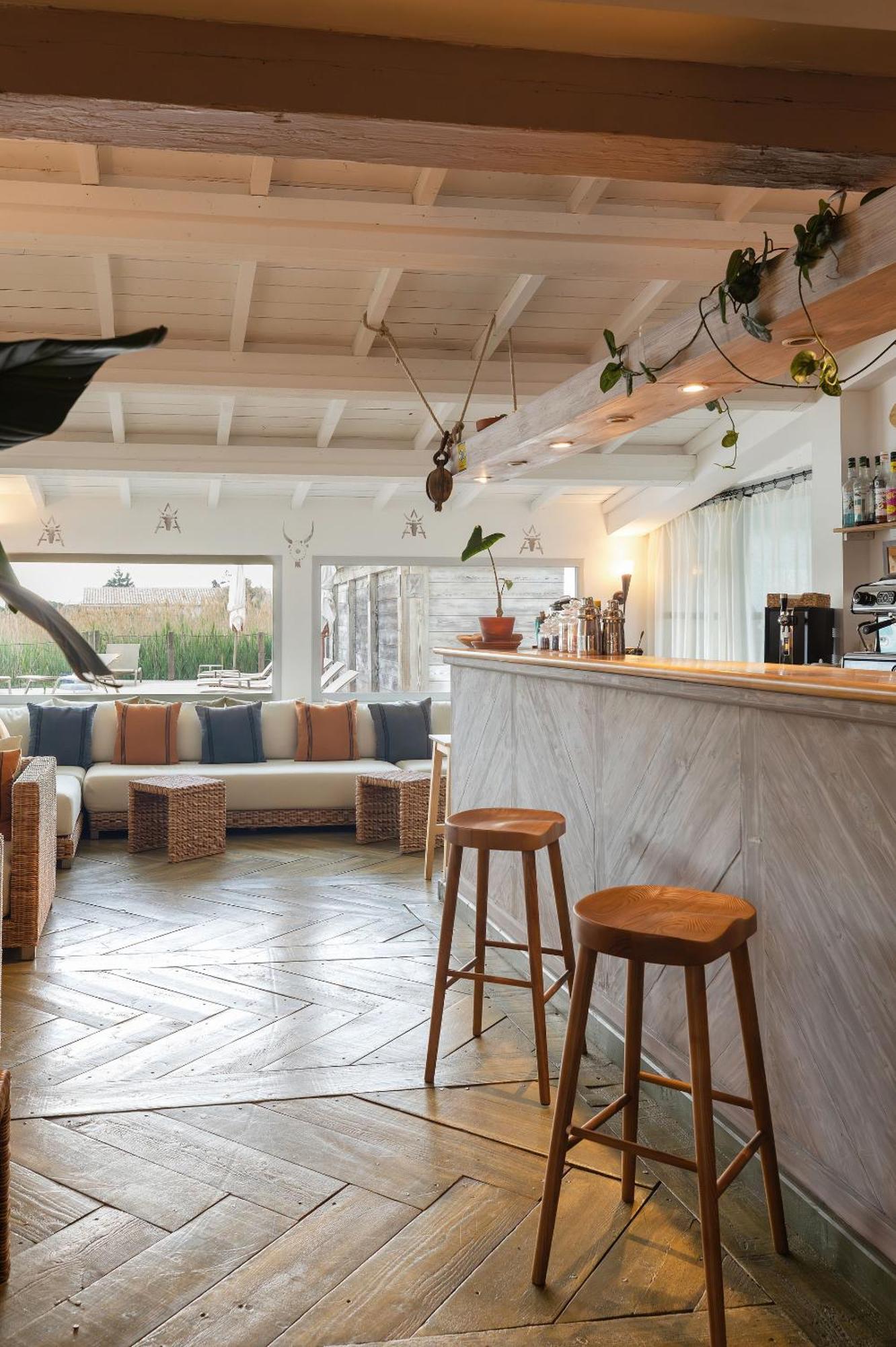 Hotel Restaurant Les Arnelles