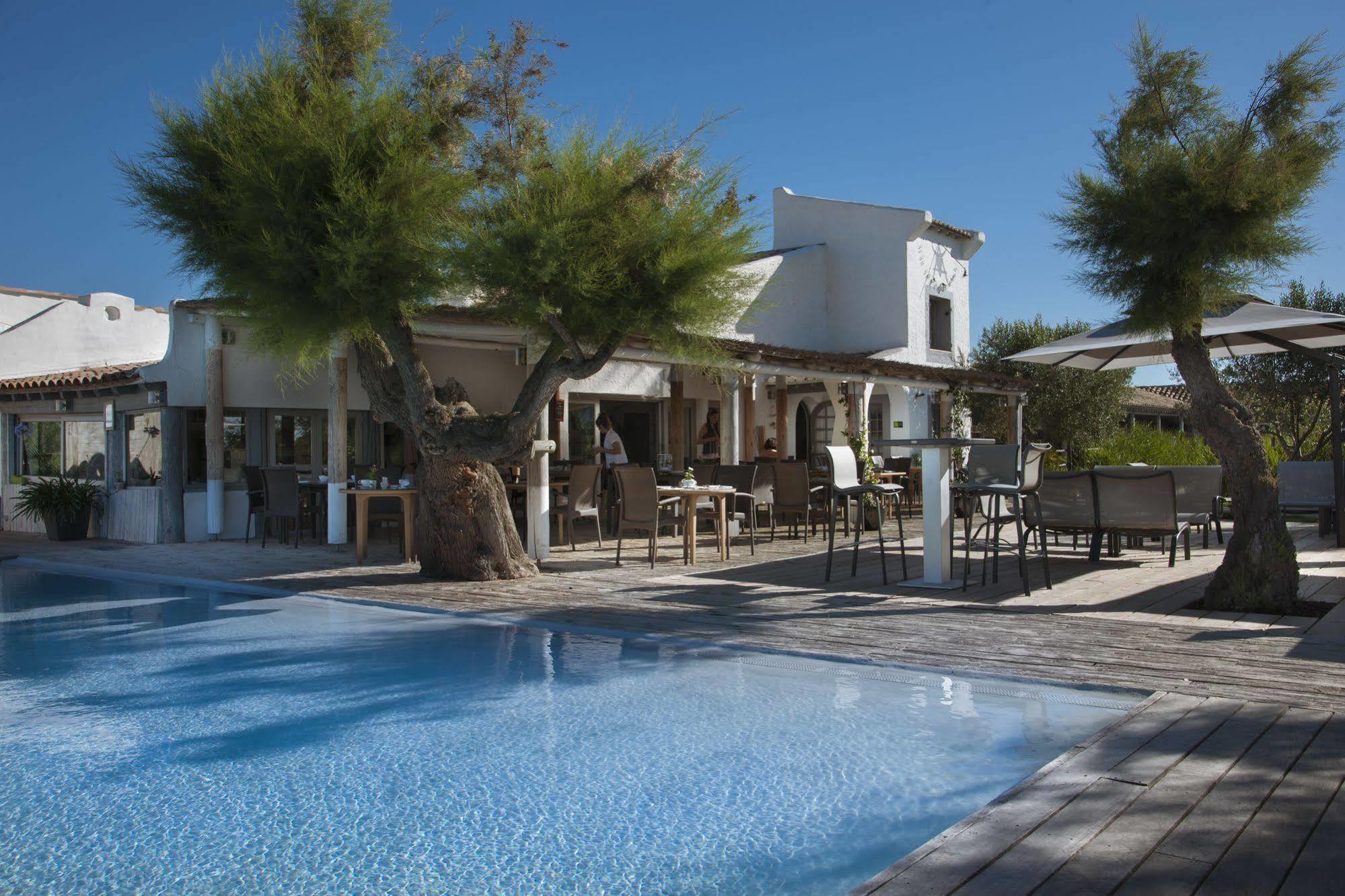 Hotel Restaurant Les Arnelles Saintes-Maries-de-la-Mer